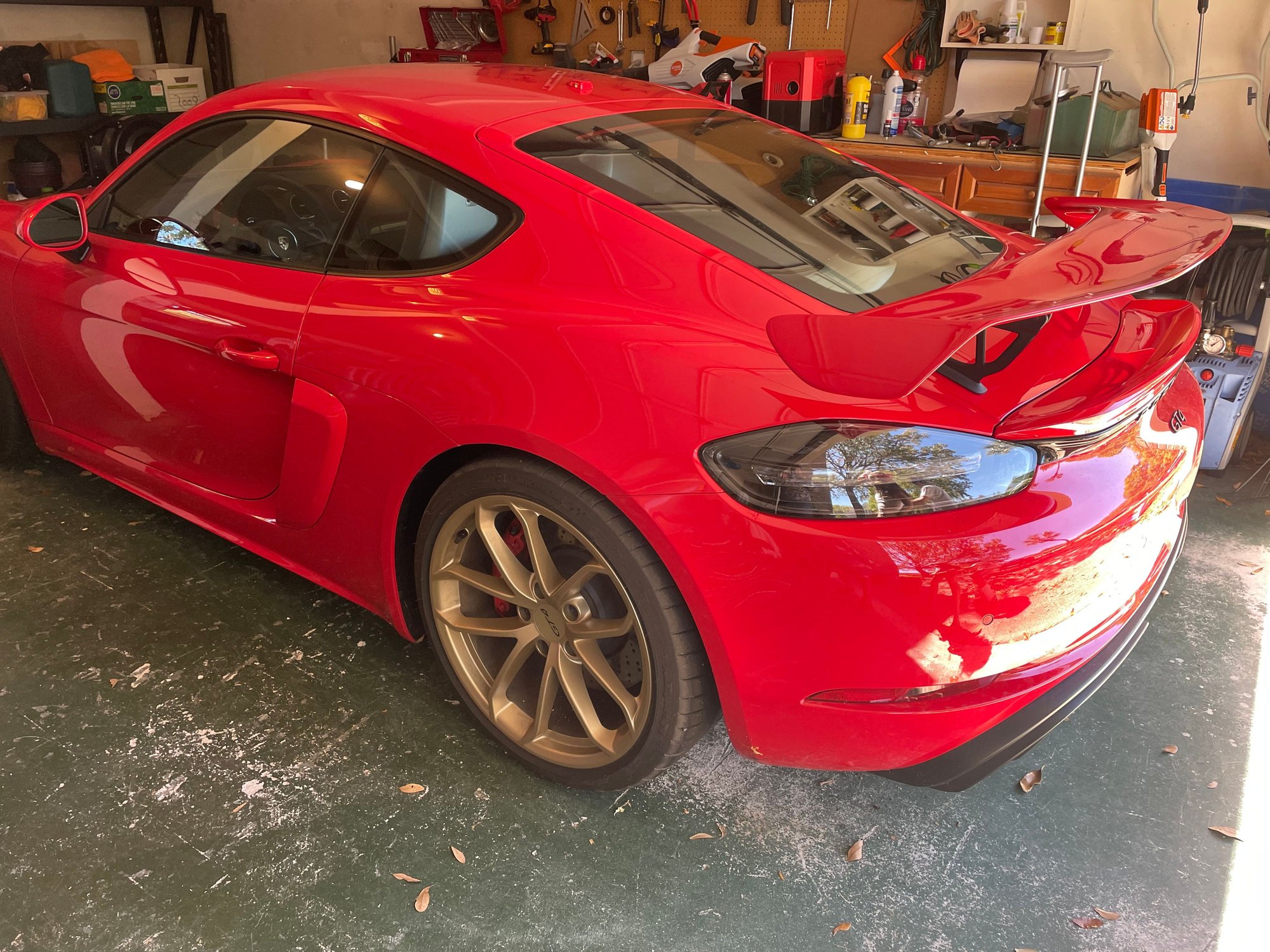 2020 Porsche 718 Cayman - 2020 GT4 6MT - Used - VIN 11111111111111111 - 6,900 Miles - 6 cyl - 2WD - Manual - Coupe - Red - Charleston, SC 29401, United States
