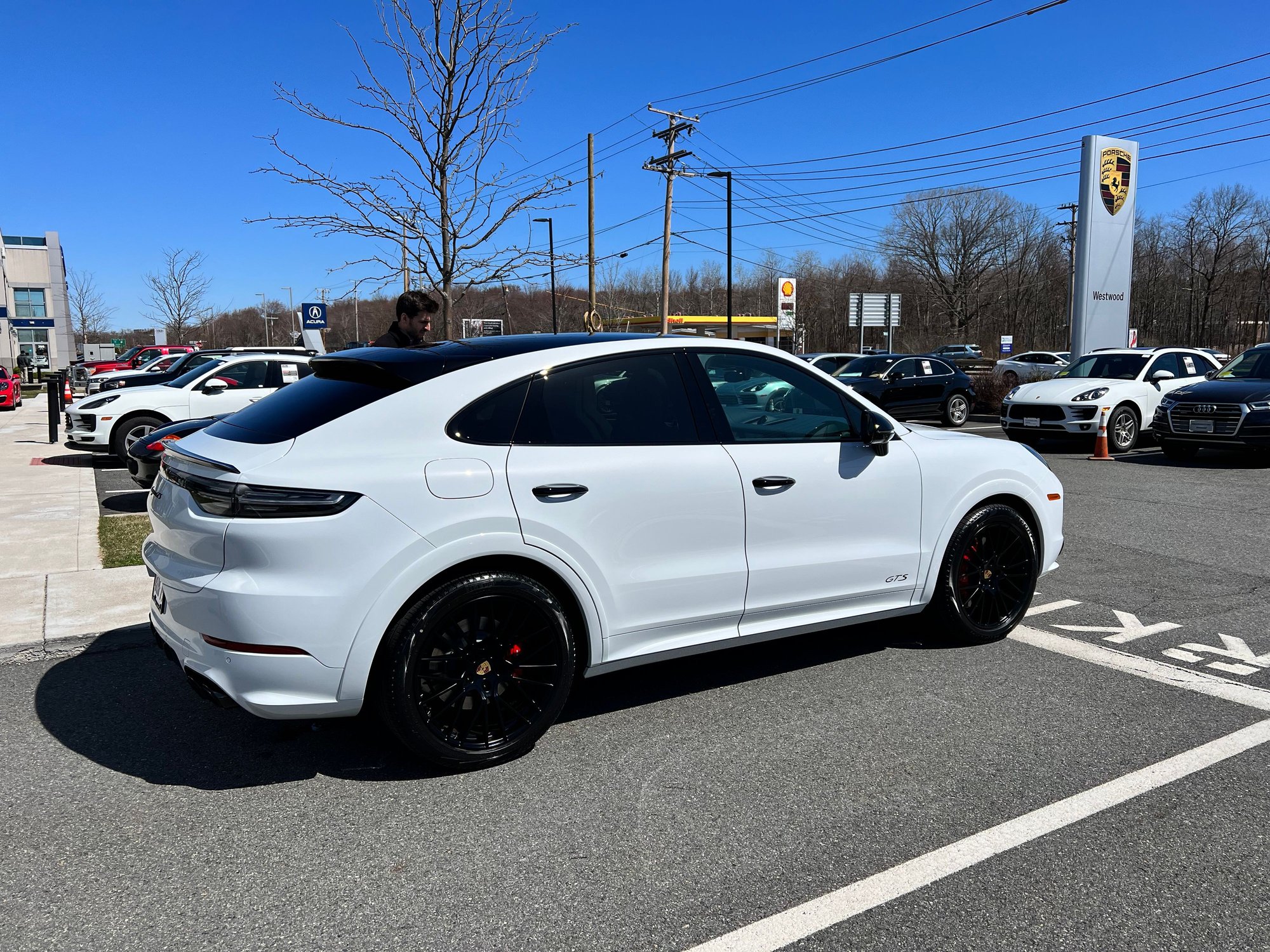 2022 Porsche Cayenne - 2022 Cayenne Coupe GTS White, Graphite/Chalk Interior, Premium, Assistance & More - Used - VIN WP1BG2AY8NDA55735 - 30,500 Miles - 8 cyl - AWD - Automatic - SUV - White - Boston, MA 02129, United States