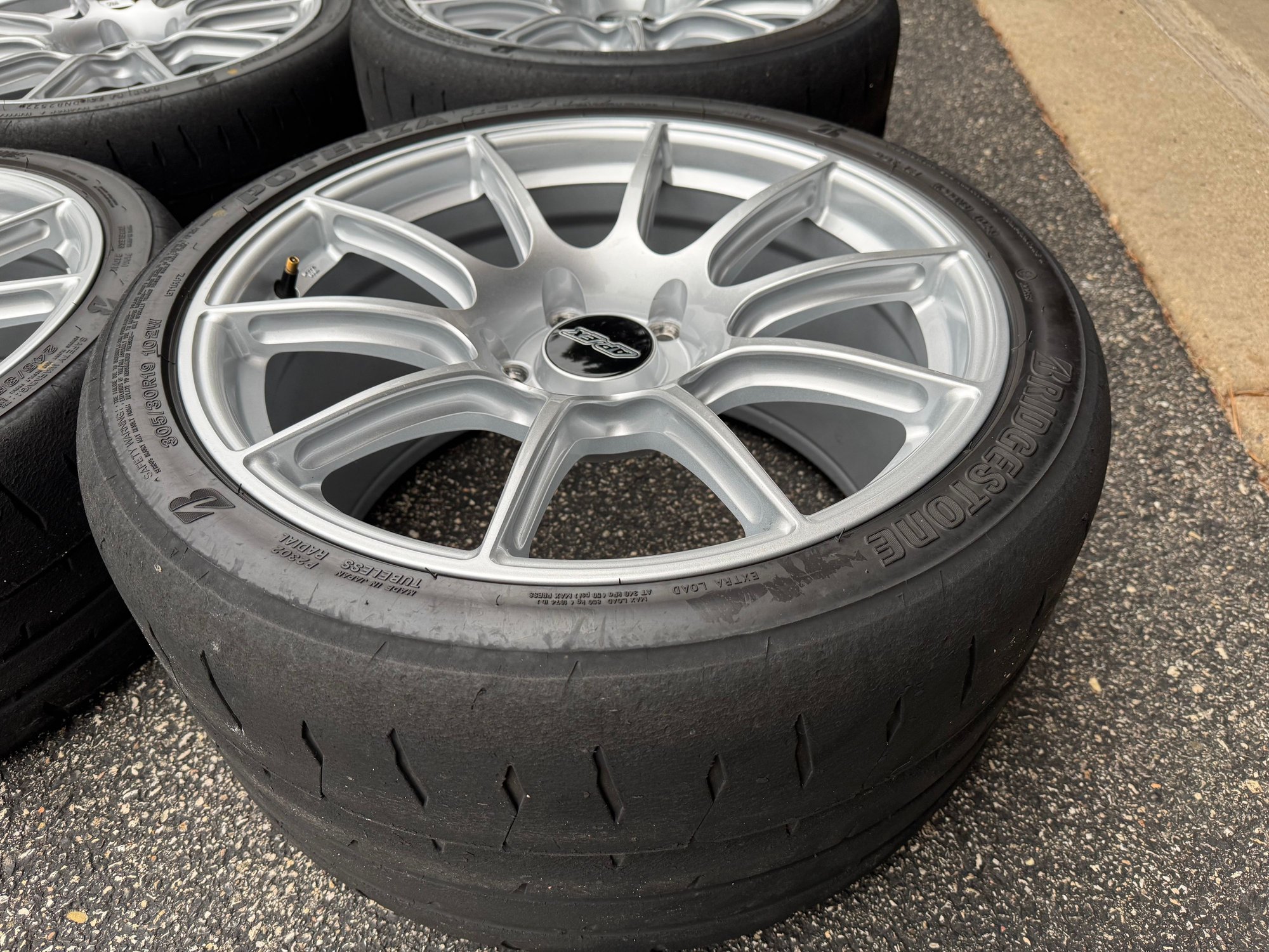 Wheels and Tires/Axles - Apex SM-10 19x9 / 19x11 wheels with Bridgestone RE-71 RS tires - Used - 2005 to 2016 Porsche 911 - Buffalo Grove, IL 60089, United States