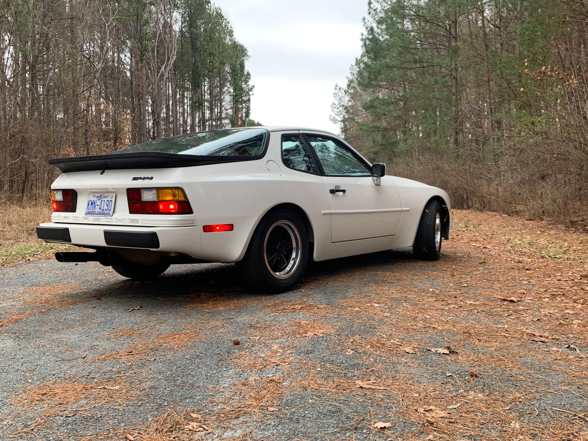 1984 Porsche 944 - Extremely clean early 944 - Used - VIN WP0AA0949EN455771 - 112,600 Miles - 4 cyl - 2WD - Manual - Coupe - White - Wesley Chapel, NC 28110, United States