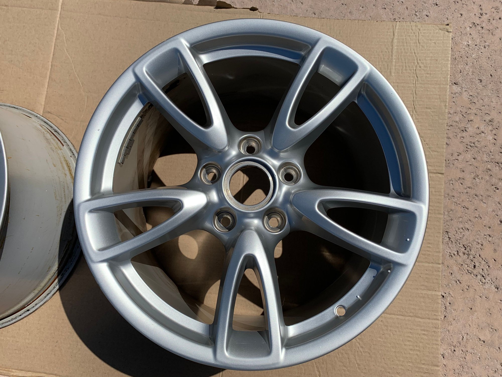 Wheels and Tires/Axles - 18" INCH PORSCHE 911 997.2  2009-2013 OEM SET OF 4 WHEELS\RIMS GREAT CONDITION - Used - 2009 to 2013 Porsche 911 - Dallas, TX 75454, United States