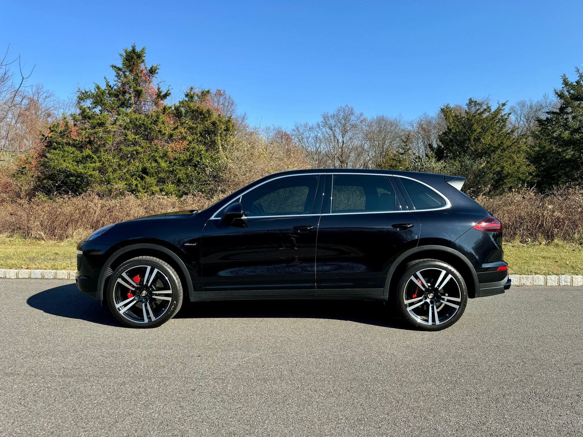 2015 Porsche Cayenne - 2015 958.2 Cayenne Diesel - Used - VIN WP1AF2A27FLA43125 - 97,632 Miles - 6 cyl - 4WD - Automatic - SUV - Black - Tewksbury, NJ 07830, United States