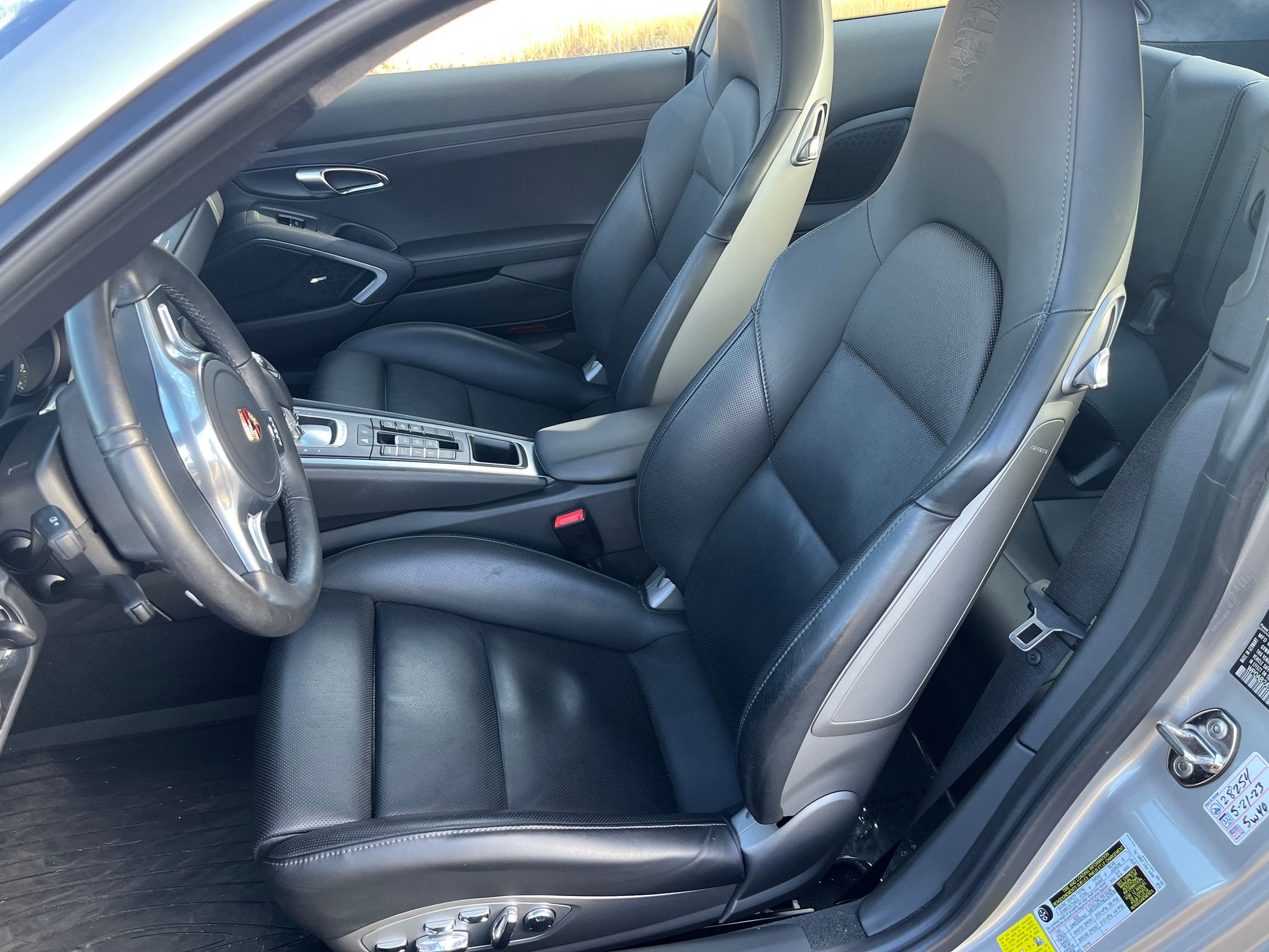 2013 Porsche 911 - 2013 Porsche 911 C4S w/26k Miles - Used - VIN WP0AB2A93DS120926 - 25,815 Miles - 6 cyl - AWD - Automatic - Coupe - Silver - Bend, OR 97702, United States