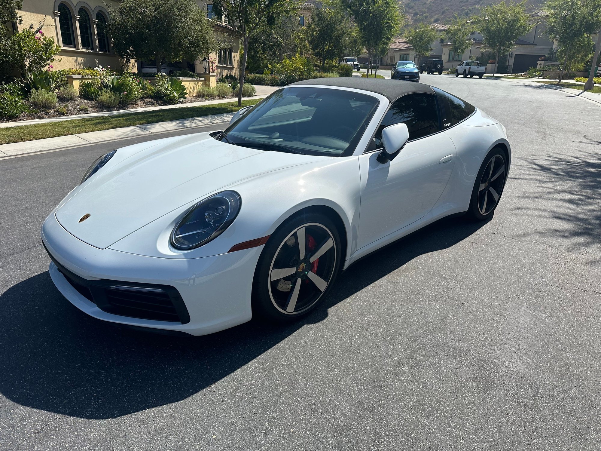 2021 Porsche 911 - 2021 Porsche 911 992 Targa 4S PDK CPO till 27 - Used - VIN WP0BB2A96MS235802 - 10,500 Miles - Automatic - Convertible - White - Irvine, CA 92618, United States