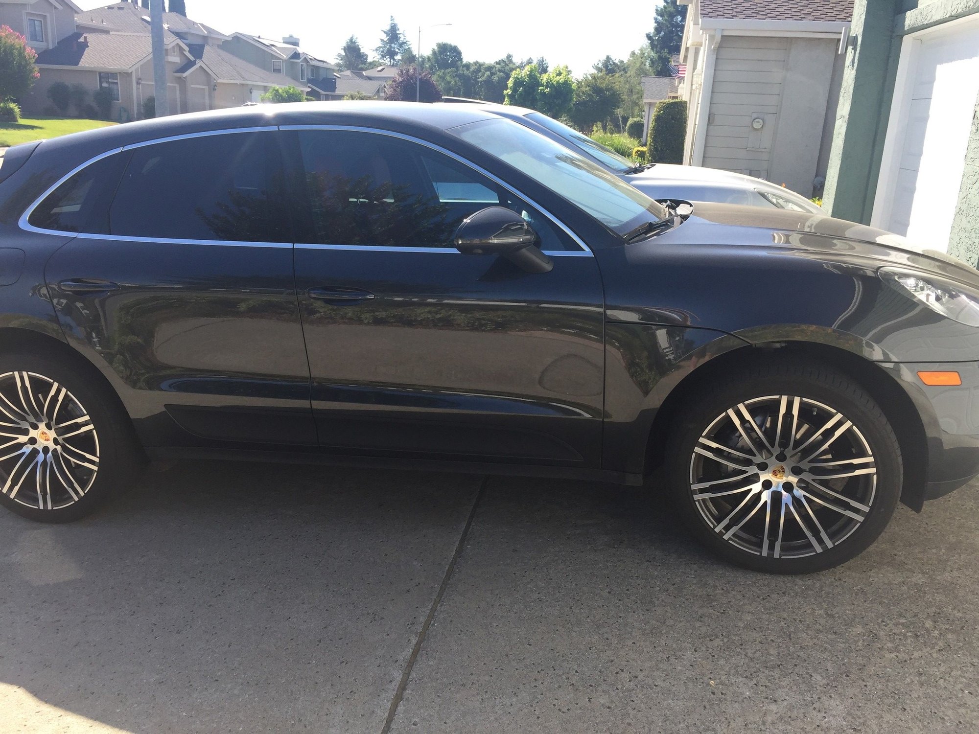 2017 Porsche Macan - FS: 2017 Macan S Volcano Grey/Red Garnet - Used - VIN wp1ab2a55hlb11446 - 50,000 Miles - 6 cyl - AWD - SUV - South, CA 94044, United States