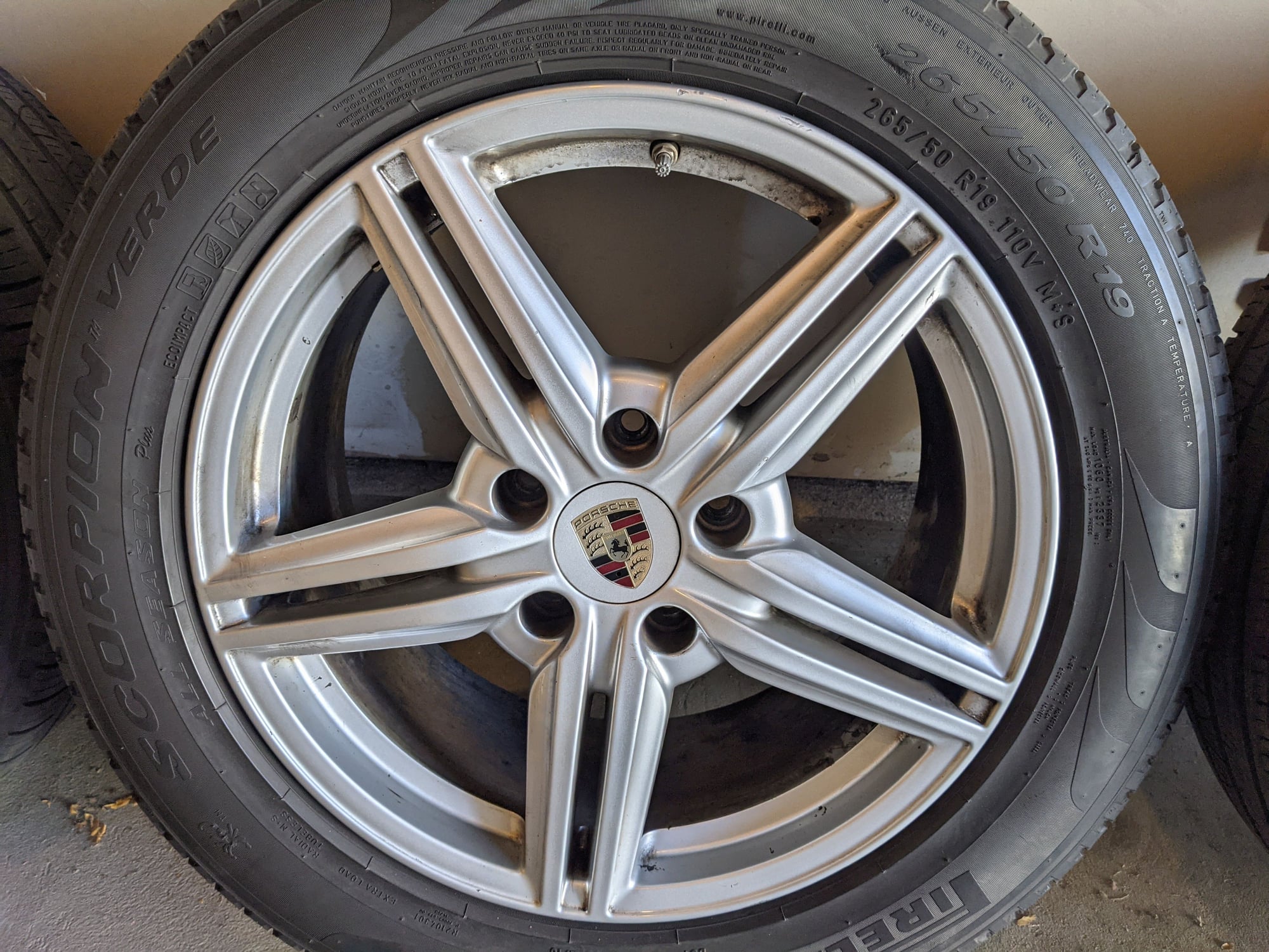 Wheels and Tires/Axles - Set of 4 19" Cayenne Design II Wheel+Tires w/ TPMS and center caps - Used - 2011 to 2018 Porsche Cayenne - Denver, CO 80528, United States