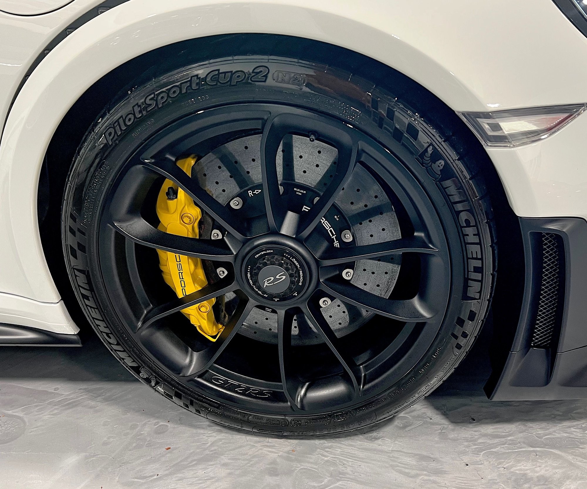2018 Porsche 911 - 2018 Porsche GT2RS Weissach - Used - VIN WP0AE2A92JS185222 - 9,345 Miles - 6 cyl - AWD - Automatic - Coupe - White - Boca Raton, FL 33431, United States