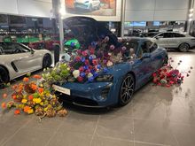 Not a T but interesting colour and floral display tonight nonetheless! 😀 Loads of people turned out for the ‘F1 in Schools’ event… great food and cocktails!
Spent some time discussing the three T’s they were allocated (2 customer 1 dealership) and their spec decisions!
Mine should be finished 03/03 and delivered 17/03 but could be a few days after that before I can get my hands on it.