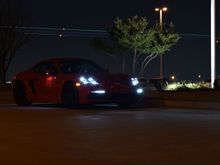 Unfortunately has starburst effect on headlight