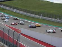 The GT3 field heads up to T1