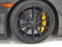 Gratuitous shot of some reeeeally big brakes!