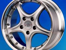 Champion wheels