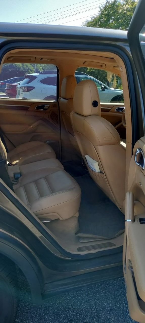 2013 Porsche Cayenne - 2013 Porsche Cayenne Turbo - Used - VIN WP1AC2A26DLA90801 - 80,000 Miles - 8 cyl - AWD - Automatic - SUV - Gray - Columbia, SC 29201, United States