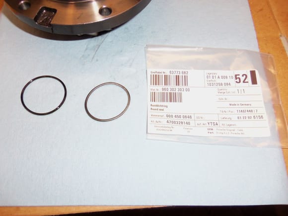 Better view of the O-ring part number.