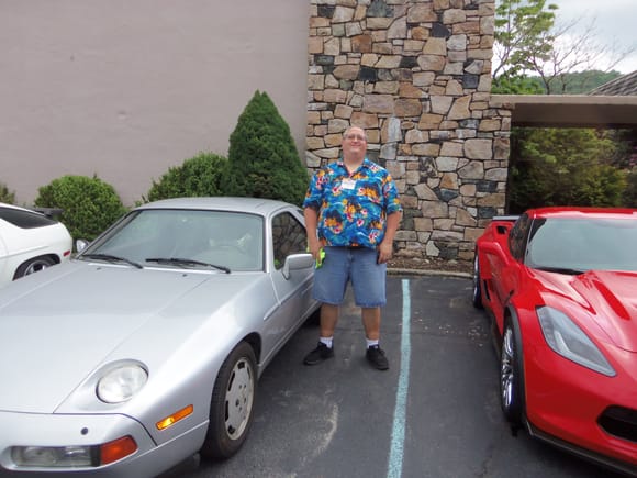 The Fat Man and Gordon's 1990 S4, first 928 I ever drove.