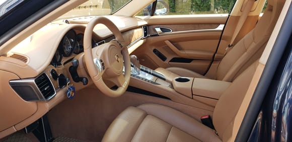 Interior of my 2010 Panamera 4S with Cognac full leather.