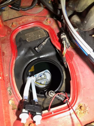 New fuel pump installed at bottom of tank