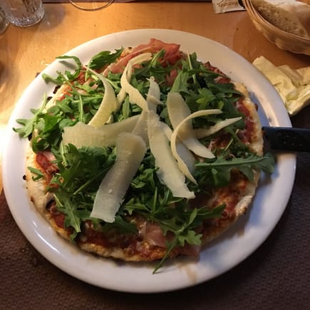 Pizza at L'Arbelete