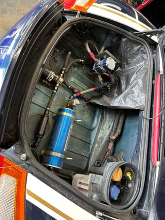 Trunk with Assusump