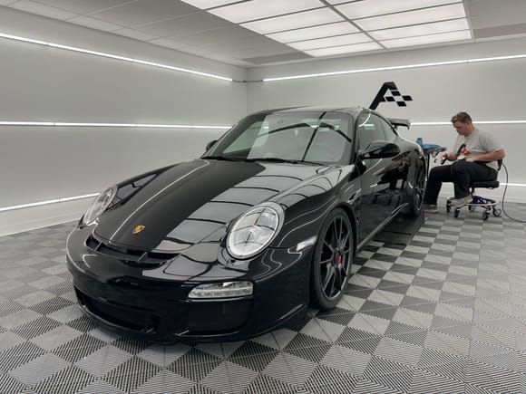 997.2 GT3 prepping paint for XPEL Fusion Ceramic Coating