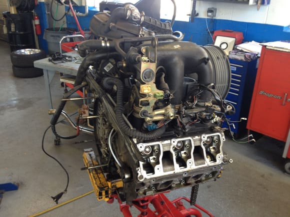 engine with rocker arms removed