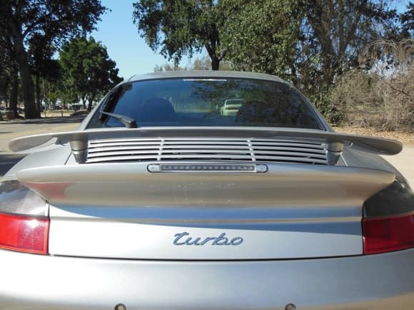 Joe's eRam kit on a silver 996 turbo.
