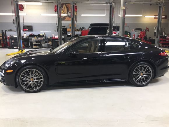 Note the black calibers and paint colored badges, which are optional