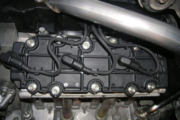 Right Lower Valve Cover