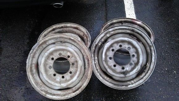 16" x 8" with 8 x 6.5 lug pattern