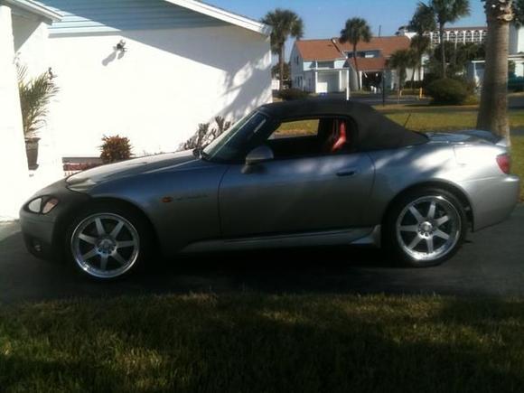 S2000 019