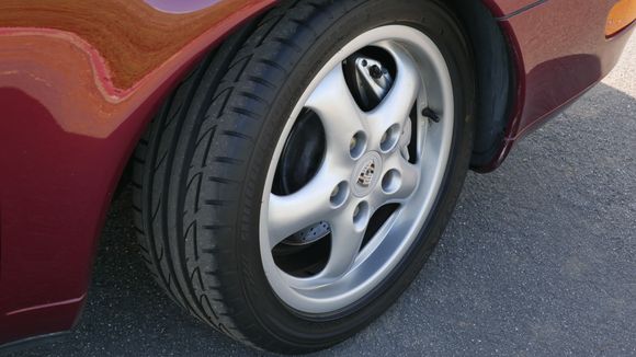 Bridgestone Potenza S-04 Pole Position with 8/32” tread