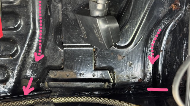 battery compartment - left is rear, right is front.