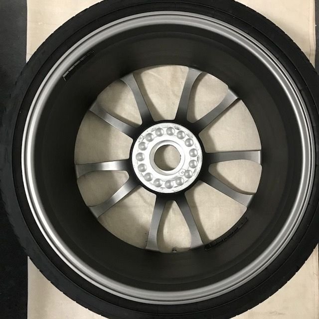 Wheels and Tires/Axles - 991 GT3 OEM wheels in Platinum Satin - Used - 2014 to 2019 Porsche GT3 - Summit, NJ 07901, United States