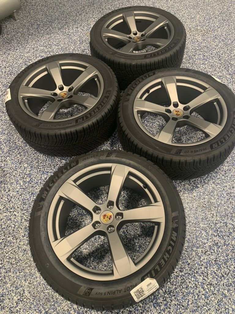 Wheels and Tires/Axles - Brand New Porsche 20 inch Macan Winter Wheel and Tire Set painted Platinum - New - 2018 to 2024 Porsche Macan - Ashland, OR 97520, United States