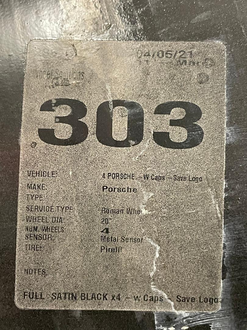 Wheels and Tires/Axles - 20" Porsche 911 991 4S Wheels rims Factory OEM 20 Carrera Classic II Wide body - Used - 2013 to 2016 Porsche 911 - Jersey City, NJ 07306, United States