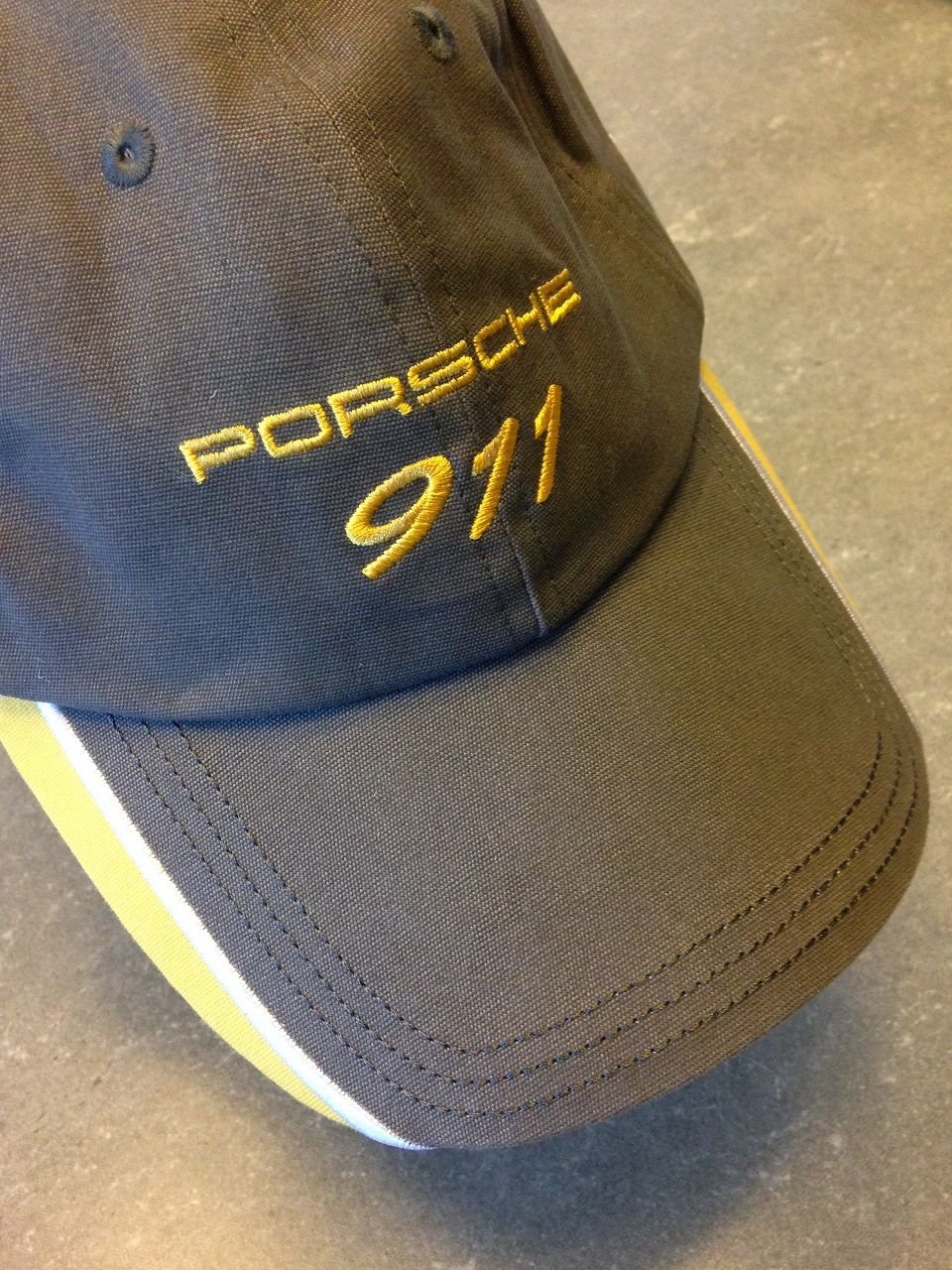 FS_Porsche 911 Presentation Cap, Brand New_Rare NLA Rennlist
