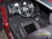 2011 interior 5 0l 002