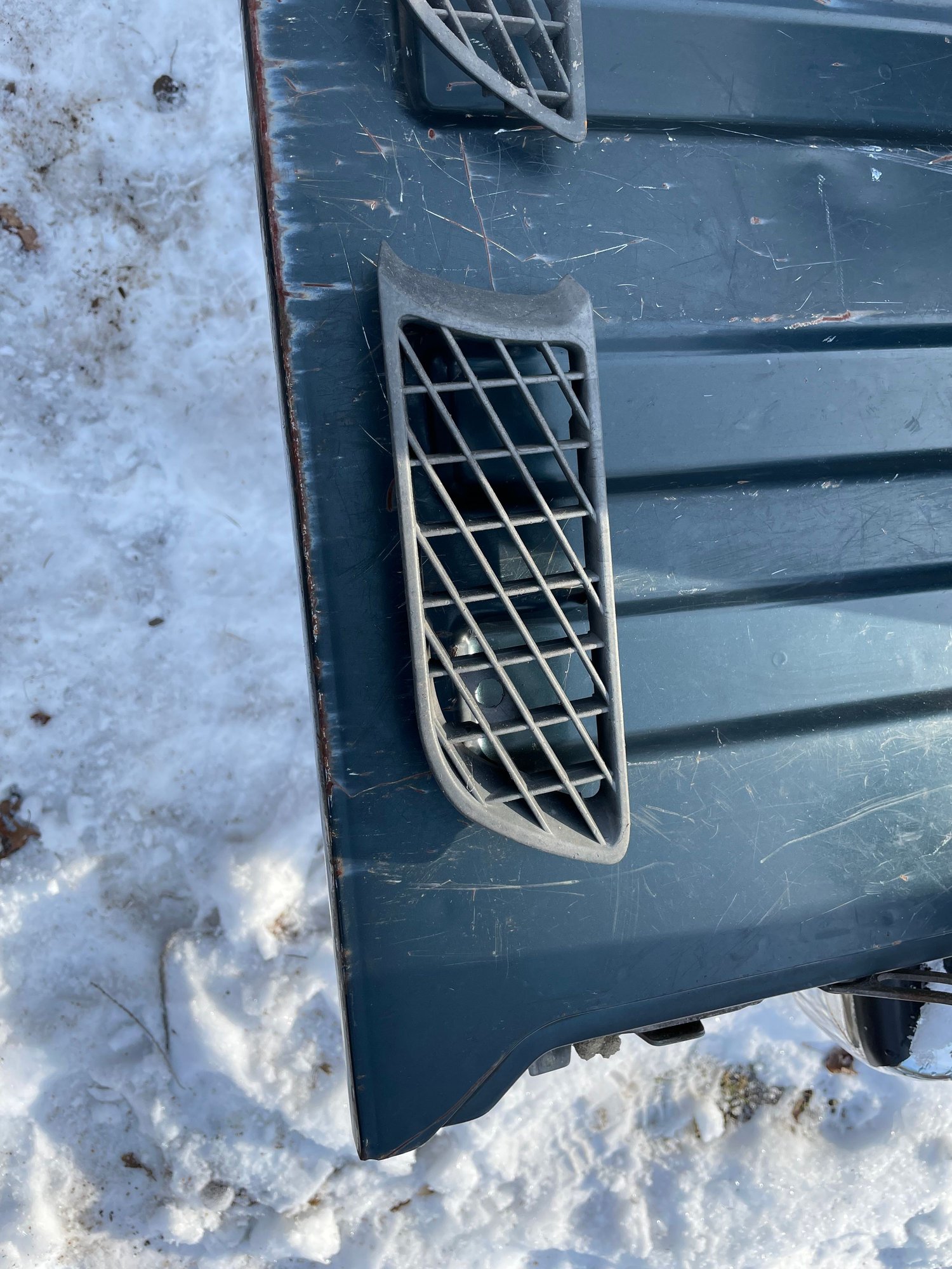 Accessories - 98-00 V70r bumper - Used - 1998 to 2000 Volvo V70 - Marble Dale, CT 06777, United States