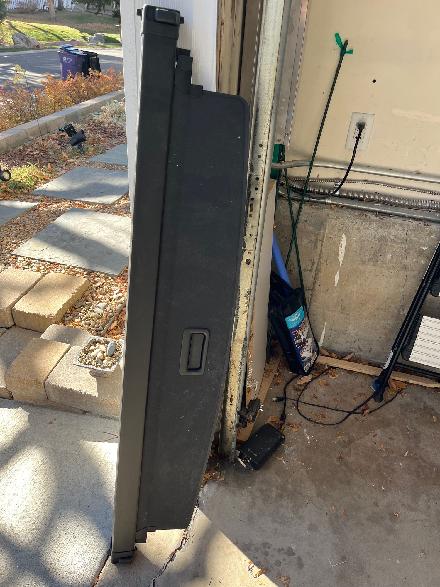 Interior/Upholstery - Xc cargo compartment cover - Used - 0  All Models - Denver, CO 80237, United States