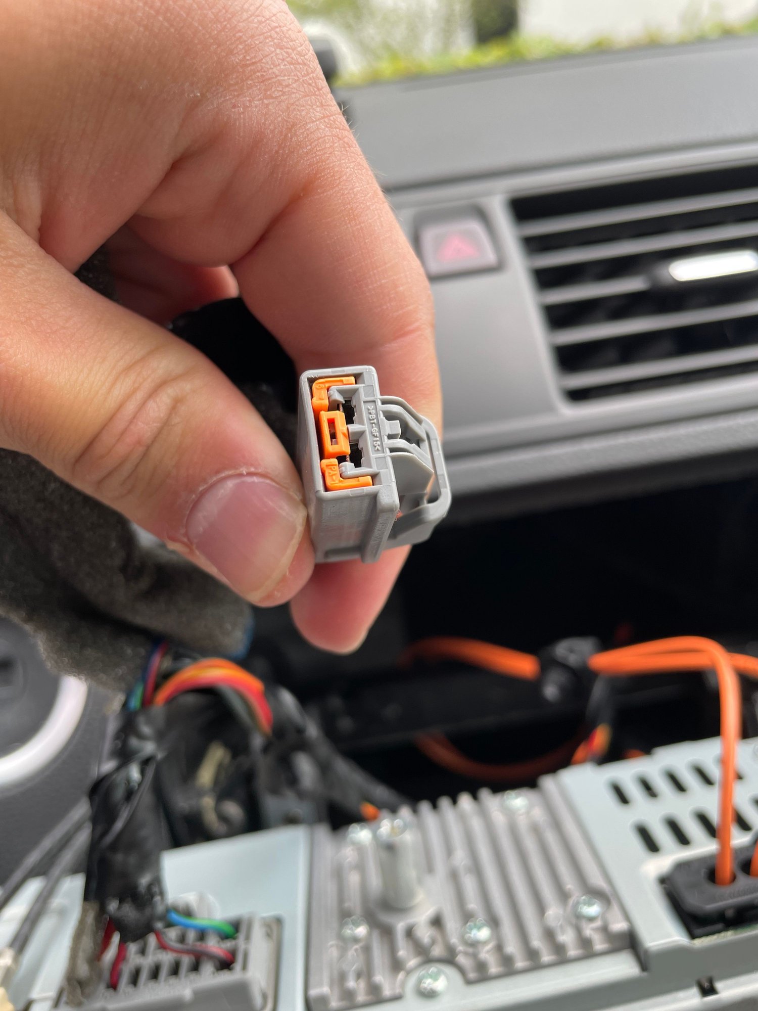 Loose connector discovered behind dash/radio Volvo Forums Volvo