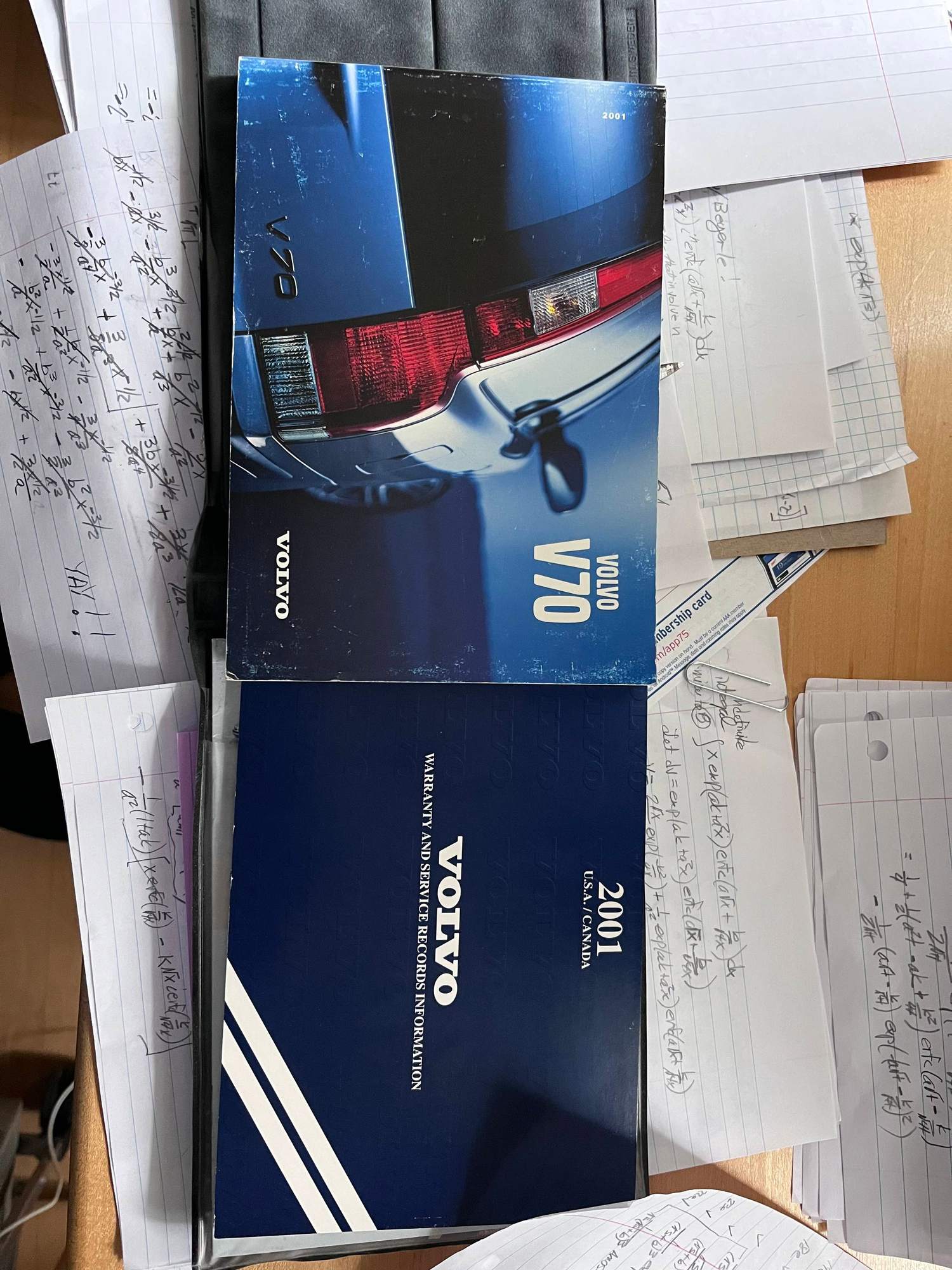 Miscellaneous - Volvo V70 owners manual, 2001 - Used - 0  All Models - Palos Verdes, CA 90275, United States