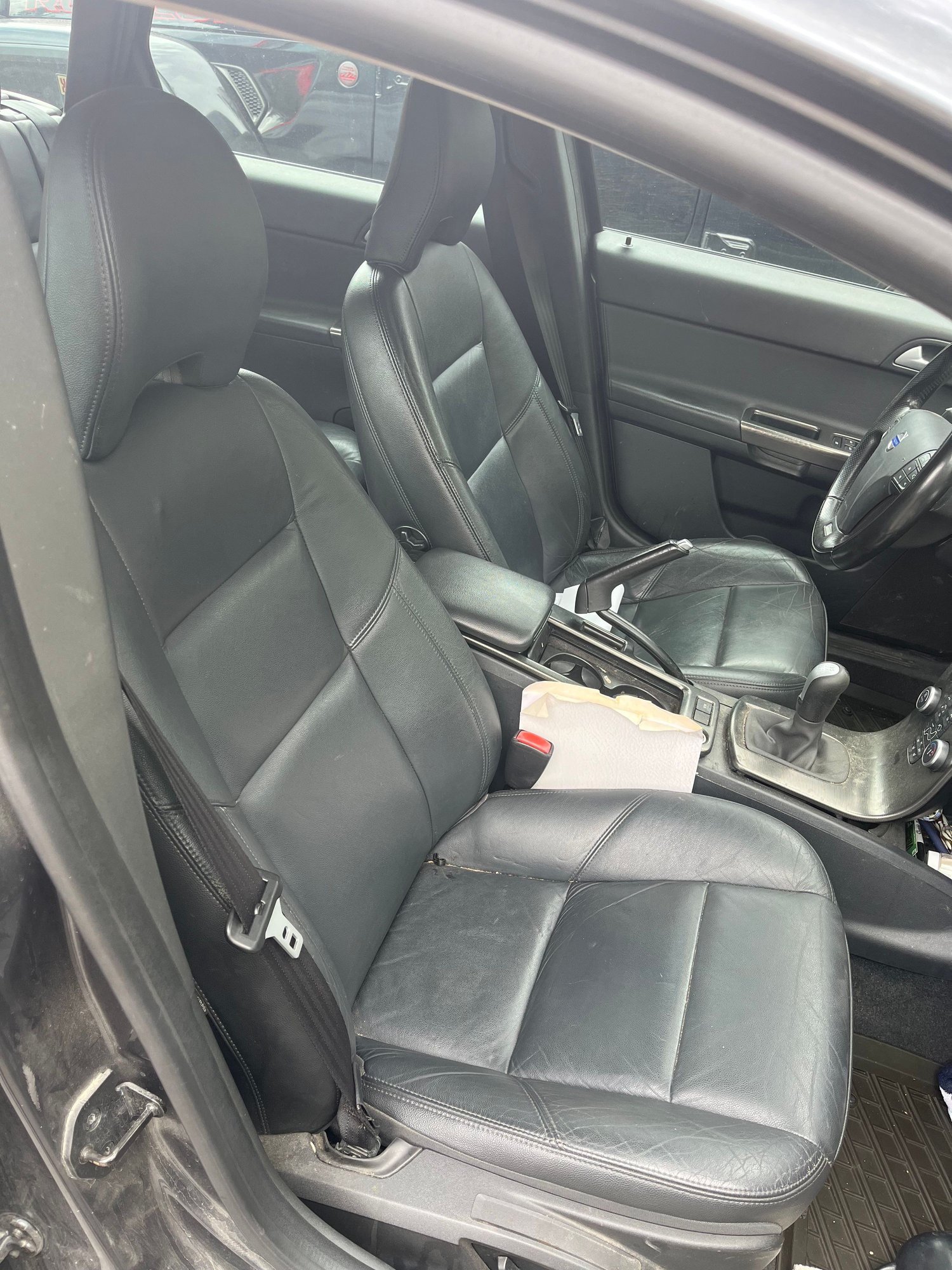 2010 Volvo V50 - 2010 *AWD* *6 speed manual* V50 R-Design T5 - Used - VIN YV1672MJ3A2573933 - 163,000 Miles - 5 cyl - AWD - Manual - Wagon - Gray - Frisco, CO 80443, United States