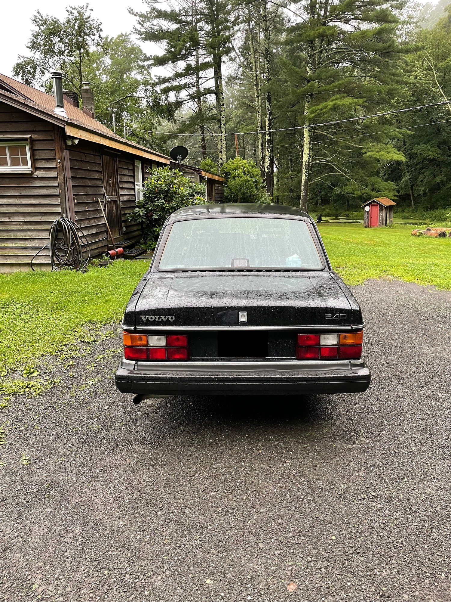 1991 Volvo 240 - For Sale: Black 1991 Volvo 240 Sedan - Used - VIN YV1AA8848M1442879 - 131,500 Miles - 4 cyl - 2WD - Automatic - Sedan - Black - Brooklyn, NY 11211, United States