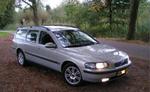 V70 2.4 moon dust