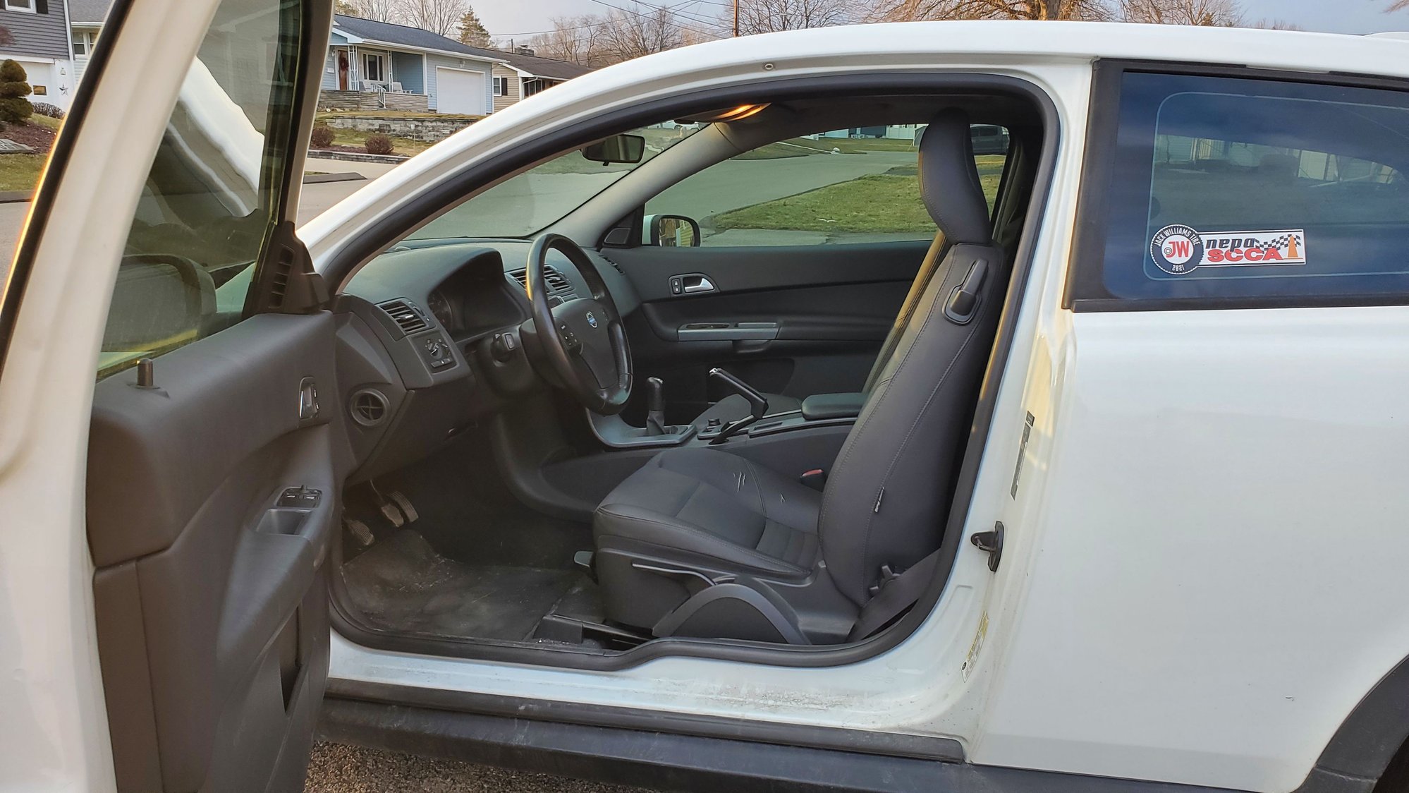 2009 Volvo C30 - 2009 Volvo C30 T5 - $8300 OBO - New York - Used - Horseheads, NY 14845, United States