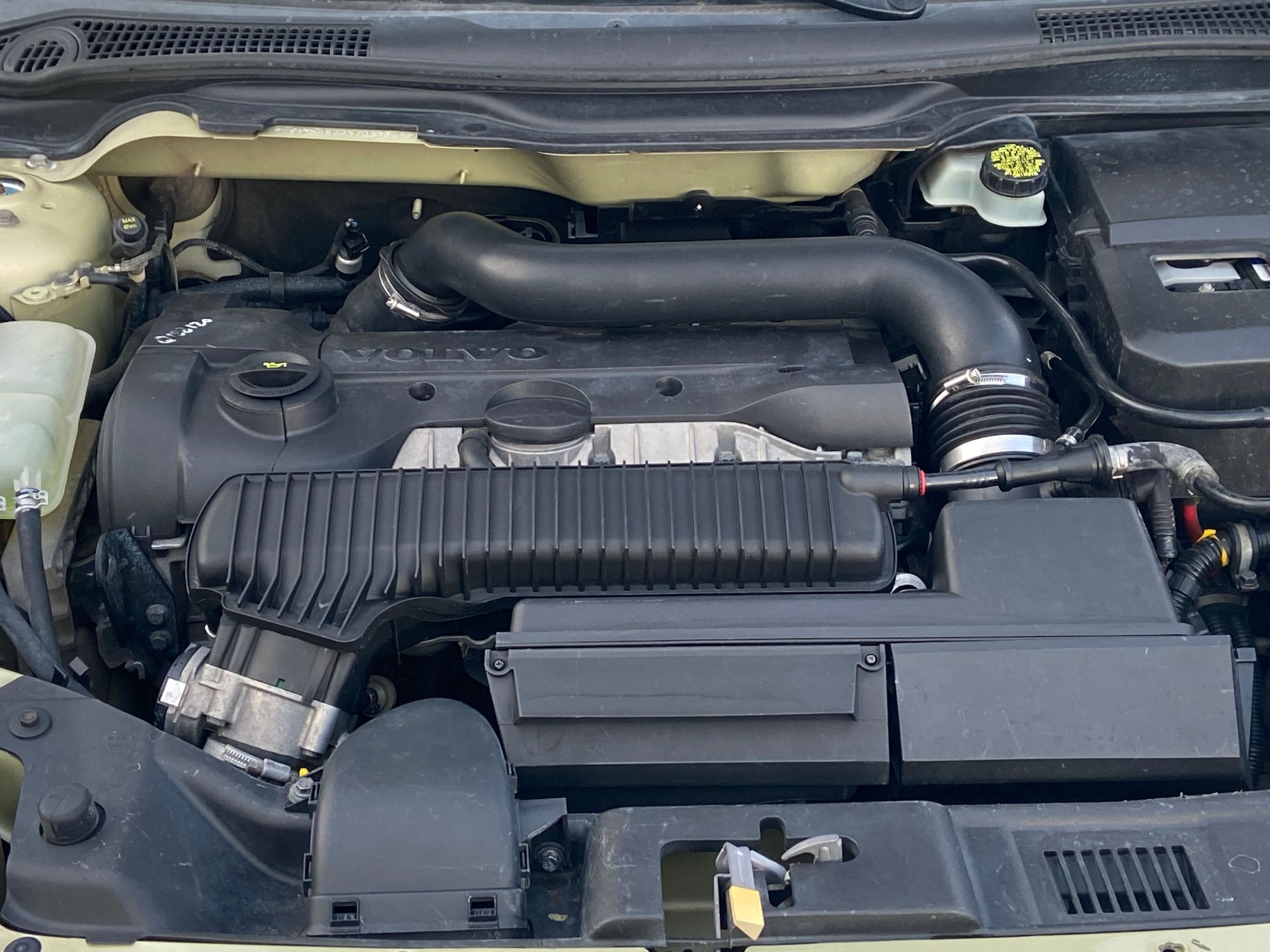 2005 Volvo S40 - 2005 s40 t5 - Used - VIN YV1MH682252081169 - 192,000 Miles - 5 cyl - AWD - Manual - Sedan - Gold - Missoula, MT 59801, United States