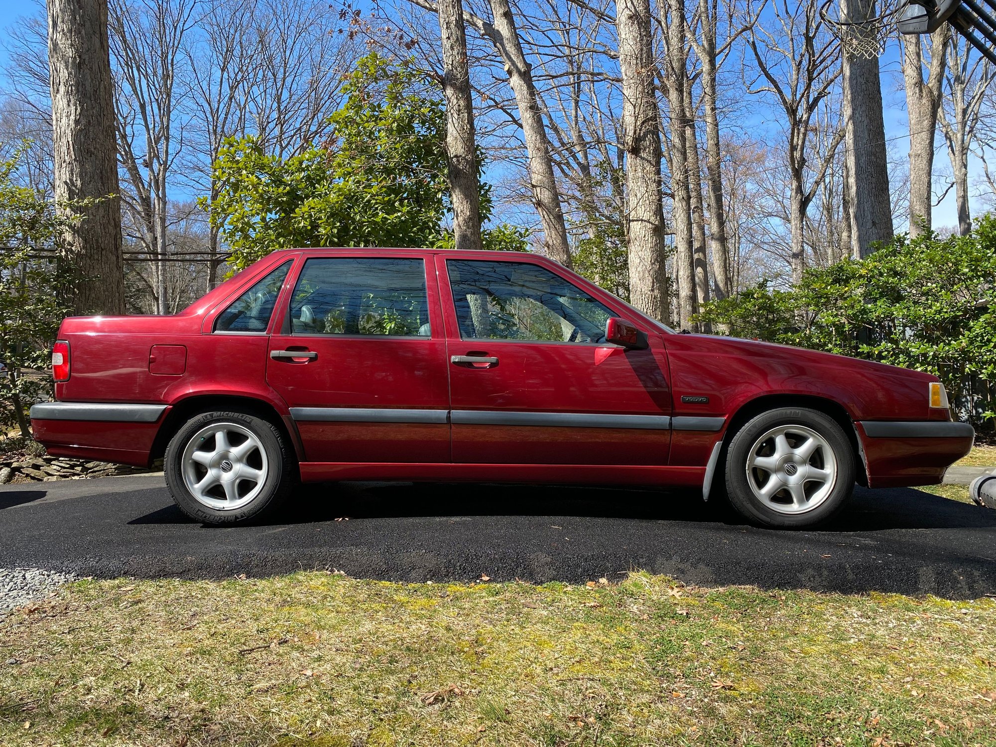 1996 Volvo 850 - 1996 850 GLT - 38k Miles - Used - VIN YV1LS551T1335530 - 38,170 Miles - 5 cyl - 2WD - Automatic - Sedan - Red - Alexandria, VA 22306, United States