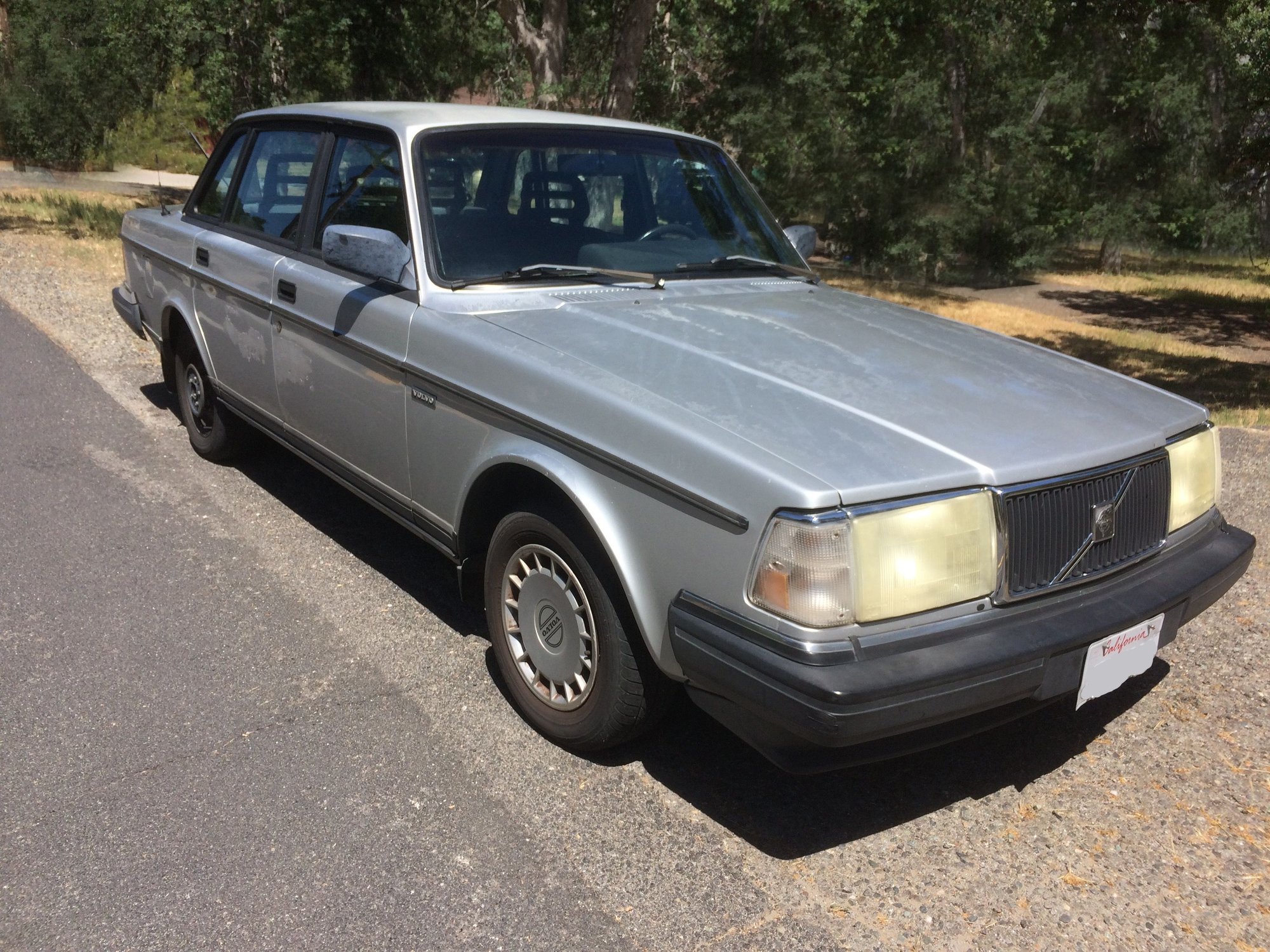 1992 Volvo 240 - Long Behold the Silver Moose! 1992 Volvo 240 DL - Used - VIN YV1AS8816N1471916 - 200,622 Miles - 4 cyl - 2WD - Automatic - Sedan - Silver - Soulsbyville, CA 95372, United States