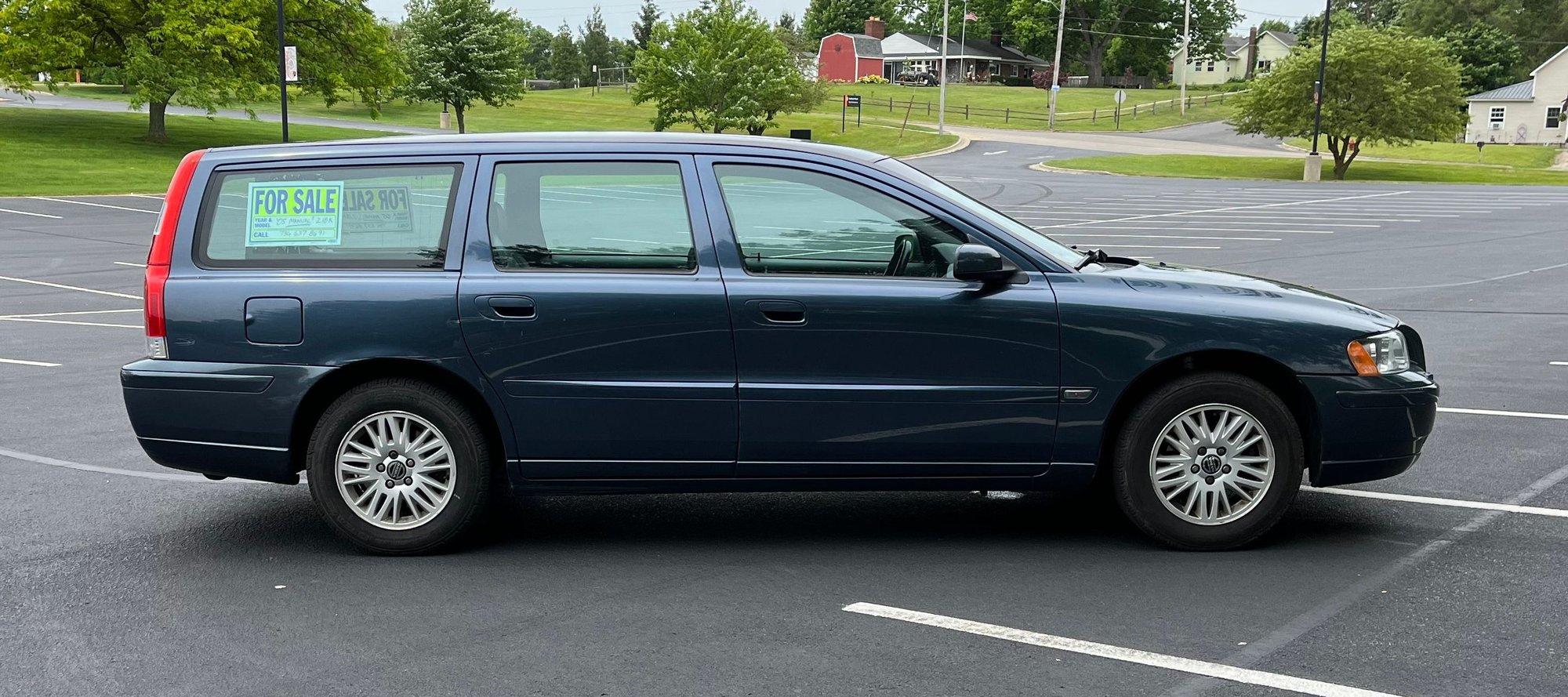 2005 Volvo V70 - Rare 2.4 5 Speed Manual! No accidents, highway miles - Used - VIN YV1SW612052488561 - 218,131 Miles - 5 cyl - 2WD - Manual - Wagon - Blue - Greenville, SC 29601, United States