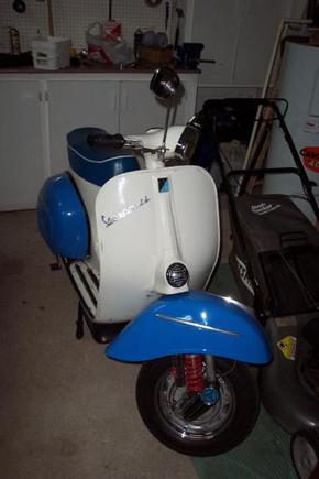 DCP 0062

my vintage 1966 vespa 180ss